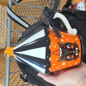 Joanna Parker halloween carnival cottage mug HTF